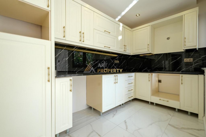 Двухуровневая вилла 3+1, 300 м2 с видом на крепость Алании вблизи пляжа Клеопатры - Ракурс 27