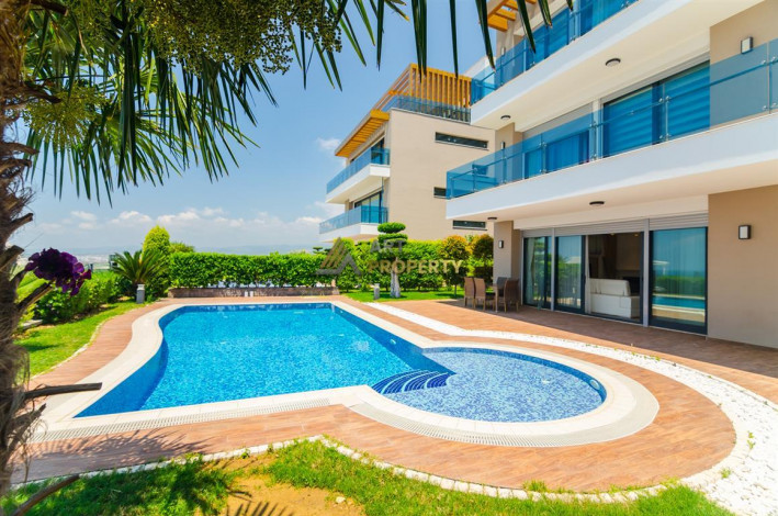 Роскошная вилла с видом на море в жилом комплексе класс люкс, Конаклы - Ракурс 13