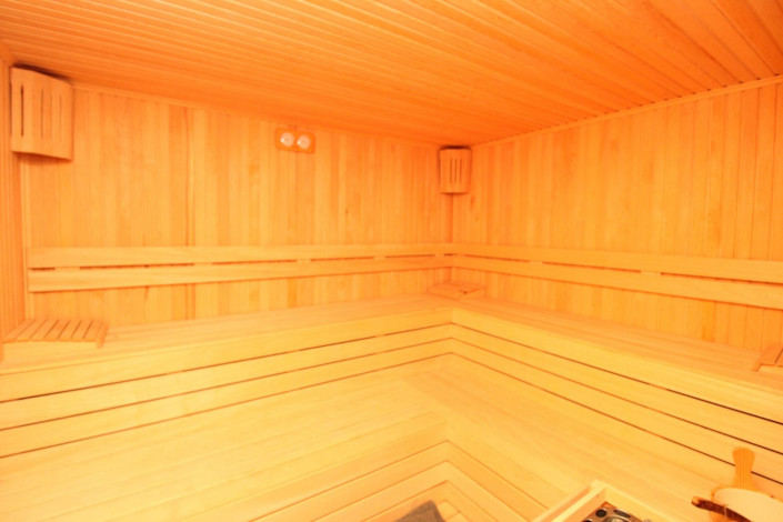 Меблированный пентхаус 3+1, 180м2 с видом на море, район Махмутлар - Ракурс 10