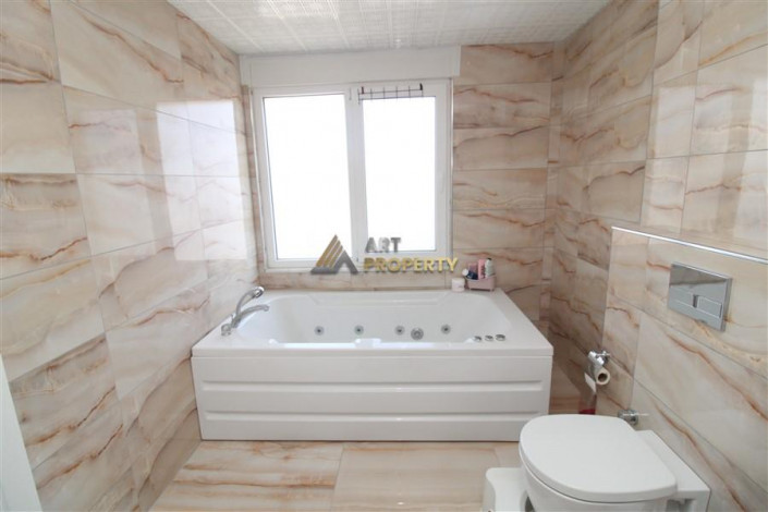 Меблированный пентхаус 3+1, 180м2 с видом на море, район Махмутлар - Ракурс 40