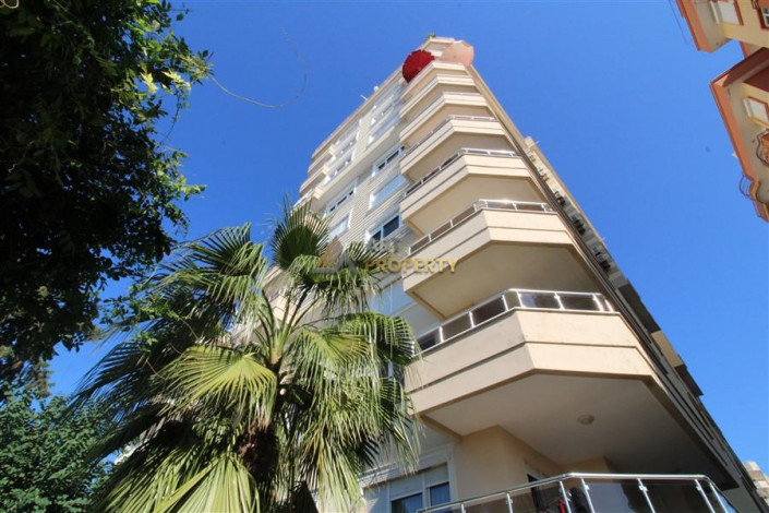 Просторная меблированная квартира 2+1, 120м2 на первой береговой линии  с видом на море, Махмутлар - Ракурс 18