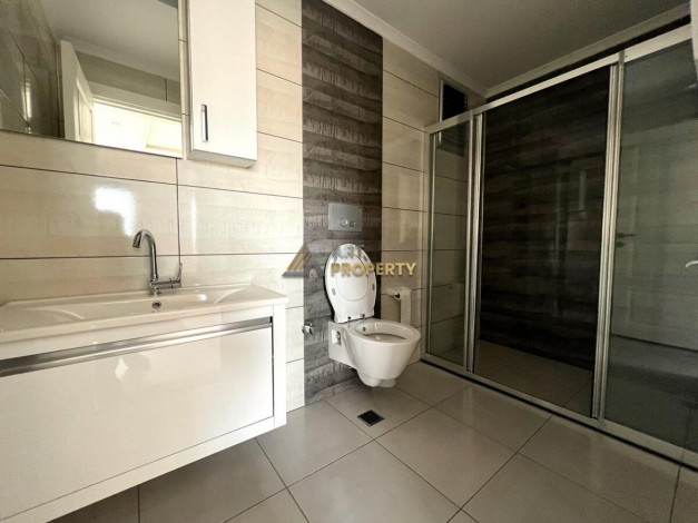 Двухэтажный пентхаус  4+1, 300м2 с видом на море в современном жилом комплексе, район Махмутлар - Ракурс 3