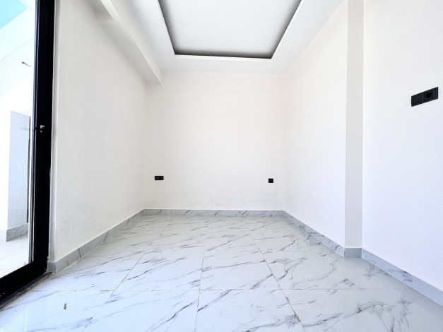 Пентхаус планировки 2+1, 110м2 с видом на море в районе Каргыджак - Ракурс 2