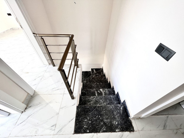 Пентхаус планировки 2+1, 110м2 с видом на море в районе Каргыджак - Ракурс 5