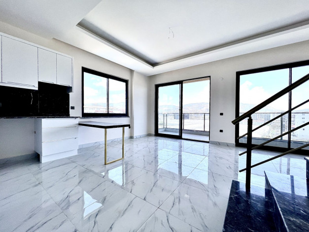 Пентхаус планировки 2+1, 110м2 с видом на море в районе Каргыджак - Ракурс 6