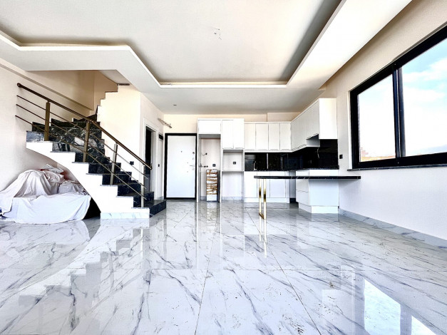 Пентхаус планировки 2+1, 110м2 с видом на море в районе Каргыджак - Ракурс 8