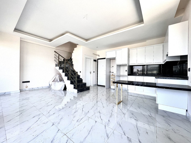 Пентхаус планировки 2+1, 110м2 с видом на море в районе Каргыджак - Ракурс 9