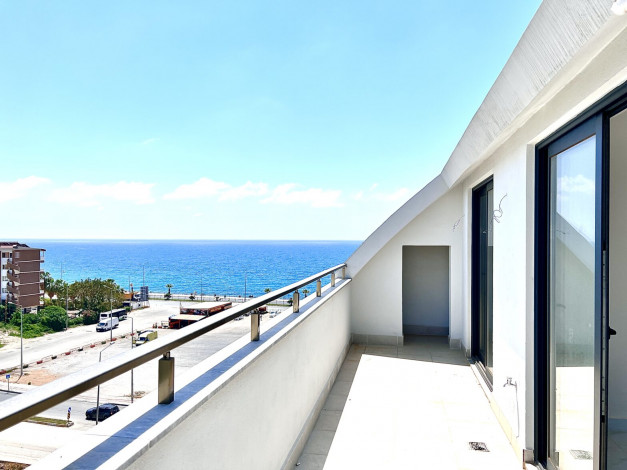 Пентхаус планировки 2+1, 110м2 с видом на море в районе Каргыджак - Ракурс 26