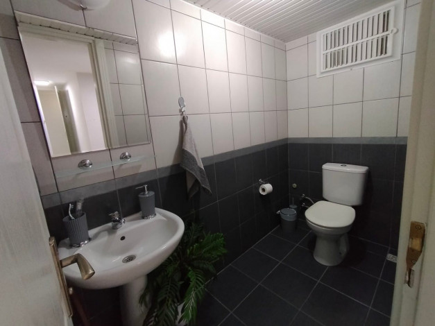 Меблированная квартира 3+1, 115м2 в центре Алании в трех минутах от Средиземного моря - Ракурс 9