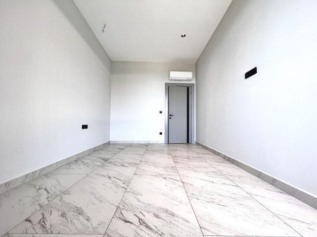 Две видовые квартиры планировки 1+1, 65м2 в премиум комплексе, район Каргыджак - Ракурс 4