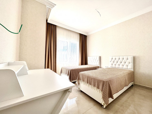 Шикарная квартира 2+1, 130м2 в комплексе премиум класса с видом на Средиземное море, Махмутлар - Ракурс 2