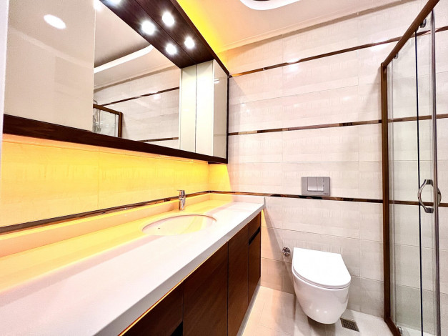 Шикарная квартира 2+1, 130м2 в комплексе премиум класса с видом на Средиземное море, Махмутлар - Ракурс 8