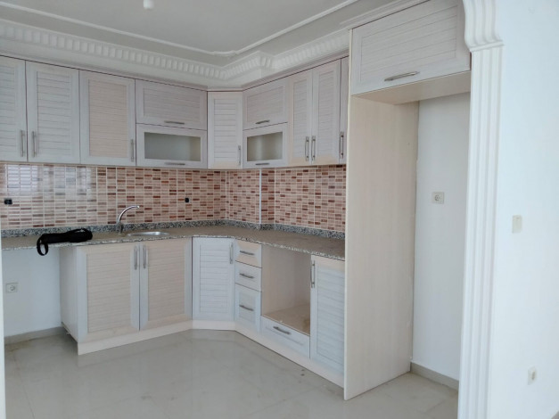 Двухэтажный пентхаус планировки 5+1, 300м2 с видом на море в районе Авсаллар - Ракурс 2