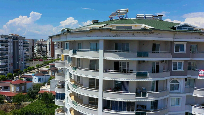 Двухэтажный пентхаус планировки 5+1, 300м2 с видом на море в районе Авсаллар - Ракурс 15