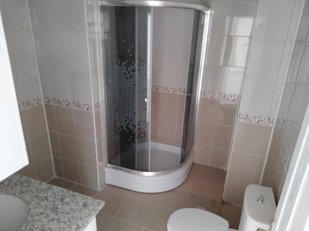 Двухэтажный пентхаус планировки 5+1, 300м2 с видом на море в районе Авсаллар - Ракурс 16