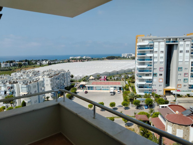 Двухэтажный пентхаус планировки 5+1, 300м2 с видом на море в районе Авсаллар - Ракурс 21