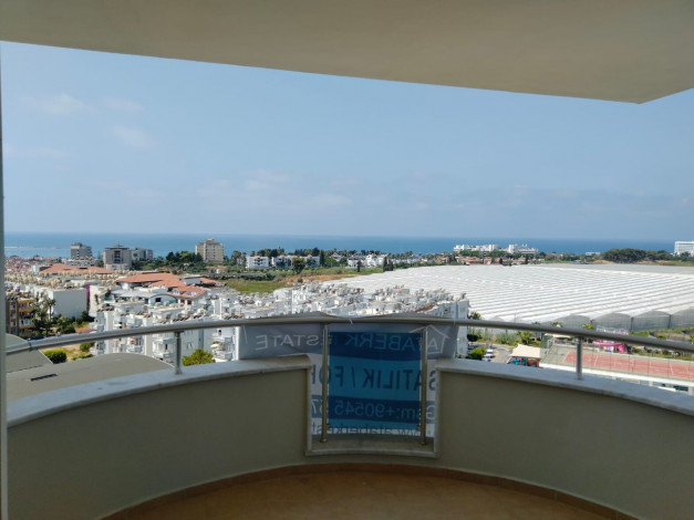 Двухэтажный пентхаус планировки 5+1, 300м2 с видом на море в районе Авсаллар - Ракурс 26