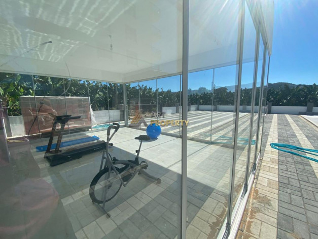 Двухэтажный пентхаус планировки 5+1, 300м2 с видом на море в районе Авсаллар - Ракурс 40