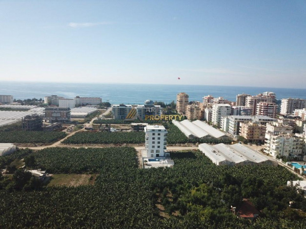 Две видовые квартиры планировки 1+1 в новом жилом комплексе в районе Каргыджак - Ракурс 33