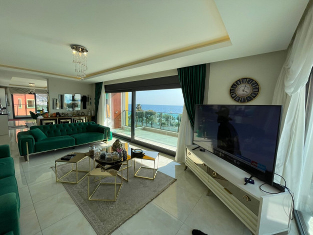 Просторная видовая квартира планировки 2+1, 160м2 на первой береговой линии в районе Махмутлар - Ракурс 7