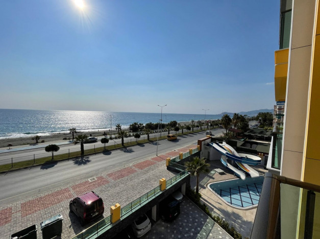 Просторная видовая квартира планировки 2+1, 160м2 на первой береговой линии в районе Махмутлар - Ракурс 31