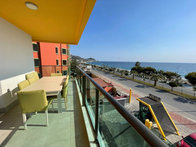 Просторная видовая квартира планировки 2+1, 160м2 на первой береговой линии в районе Махмутлар - Ракурс 32