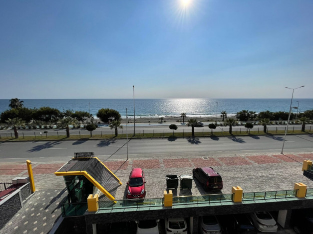 Просторная видовая квартира планировки 2+1, 160м2 на первой береговой линии в районе Махмутлар - Ракурс 37