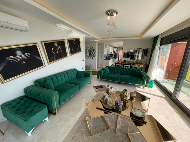 Просторная видовая квартира планировки 2+1, 160м2 на первой береговой линии в районе Махмутлар - Ракурс 39