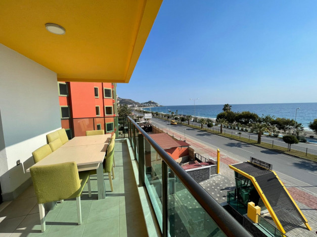 Просторная видовая квартира планировки 2+1, 160м2 на первой береговой линии в районе Махмутлар - Ракурс 40