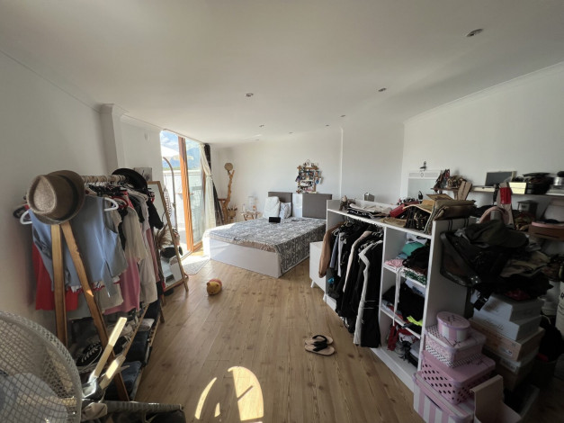 Двухуровневый уютный пентхаус 2+2, 300м2 с видом на море в районе Кестель - Ракурс 12