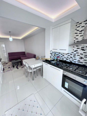 Меблированная квартира планировки 1+1, 50м2 в центре города Аланья - Ракурс 4