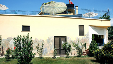 Просторная вилла с видом на Средиземное море и собственным садом в районе Кестель - Ракурс 10