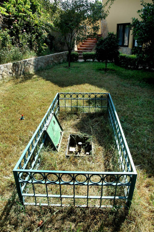 Просторная вилла с видом на Средиземное море и собственным садом в районе Кестель - Ракурс 14