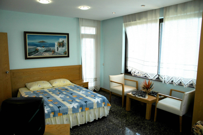 Просторная вилла с видом на Средиземное море и собственным садом в районе Кестель - Ракурс 21