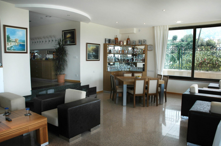 Просторная вилла с видом на Средиземное море и собственным садом в районе Кестель - Ракурс 37