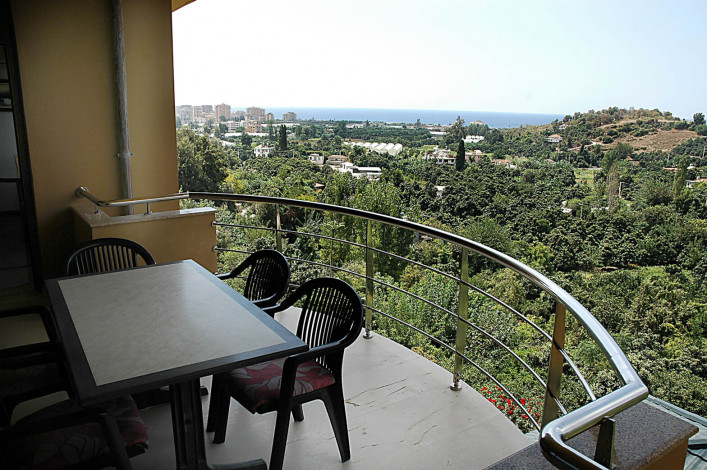 Просторная вилла с видом на Средиземное море и собственным садом в районе Кестель - Ракурс 50