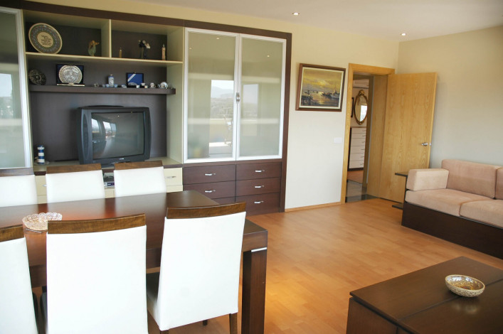 Просторная вилла с видом на Средиземное море и собственным садом в районе Кестель - Ракурс 56