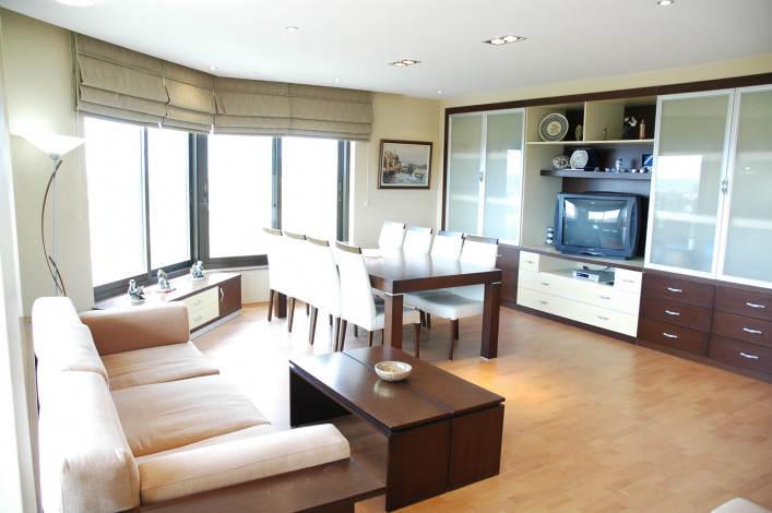 Просторная вилла с видом на Средиземное море и собственным садом в районе Кестель - Ракурс 57