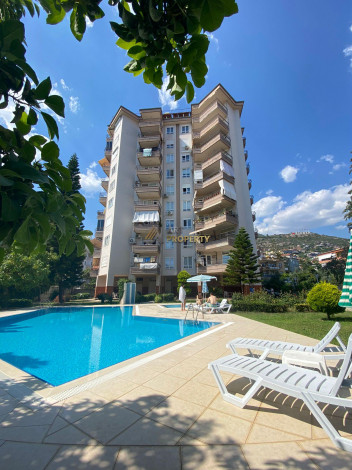 Просторные апартаменты планировки 4+1, 270м2 с видом на Средиземное море в центре Алании - Ракурс 2