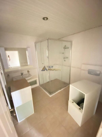 Просторные апартаменты планировки 4+1, 270м2 с видом на Средиземное море в центре Алании - Ракурс 11