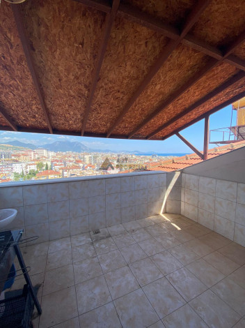 Просторные апартаменты планировки 4+1, 270м2 с видом на Средиземное море в центре Алании - Ракурс 35