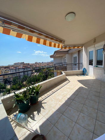 Просторные апартаменты планировки 4+1, 270м2 с видом на Средиземное море в центре Алании - Ракурс 36