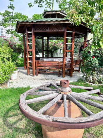 Меблированная квартира планировки 1+1, 70м2 с видом на историческое наследие и Средиземное море, Махмутлар - Ракурс 6