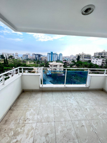 Меблированная квартира планировки 1+1, 70м2 с видом на историческое наследие и Средиземное море, Махмутлар - Ракурс 12