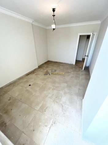 Видовой пентхаус планировки 4+2, 220м2 с отдельной кухней в районе Махмутлар - Ракурс 36