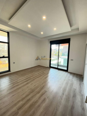 Квартира планировки 3+1, 180м2 в комплексе премиум класса, район Оба - Ракурс 2