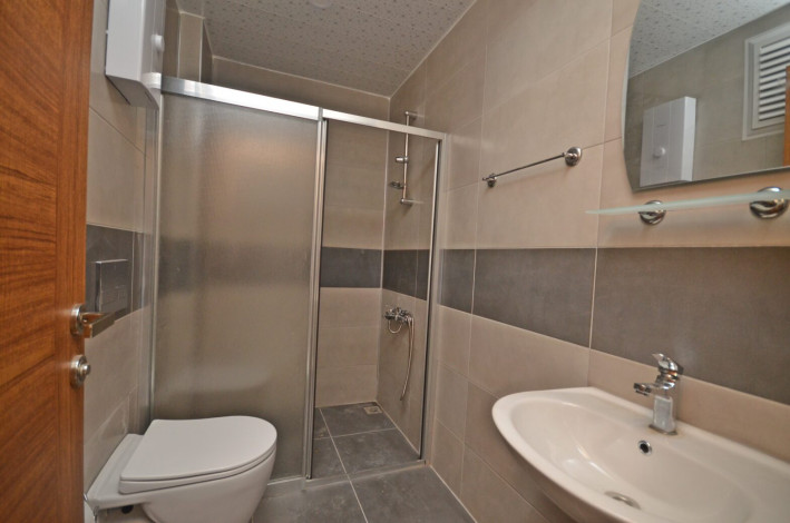 Квартира планировки 1+1, 60м2 в районе Газипаша, Аланья - Ракурс 2