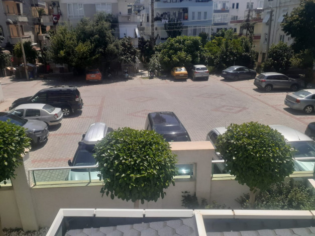 Меблированная квартира планировки 1+1, 60м2 в шаговой доступности до пляжа Клеопатра - Ракурс 25