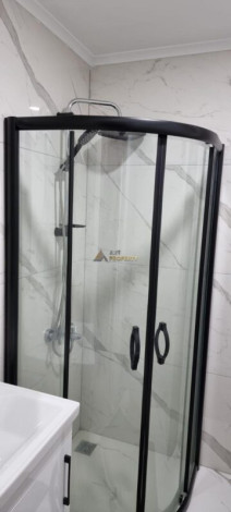 Меблированная квартира планировки 1+1, 60м2 в районе Каргыджак - Ракурс 12