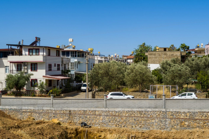 Выгодные инвестиции! Новый проект на этапе котлована в перспективном районе Демирташ, 65-130 м2 - Ракурс 28